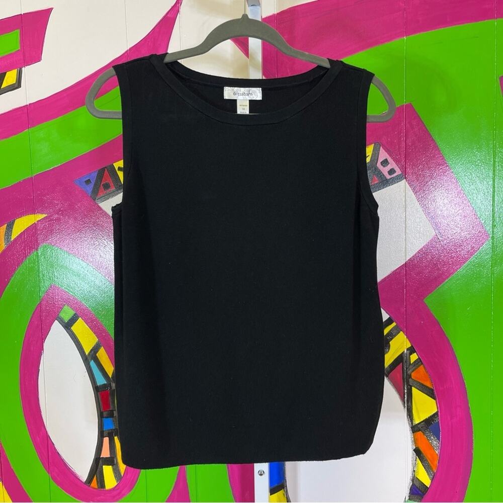 Dress Barn, Sleeveless Ribbed Blouse. Size 1X. In excellent condition!